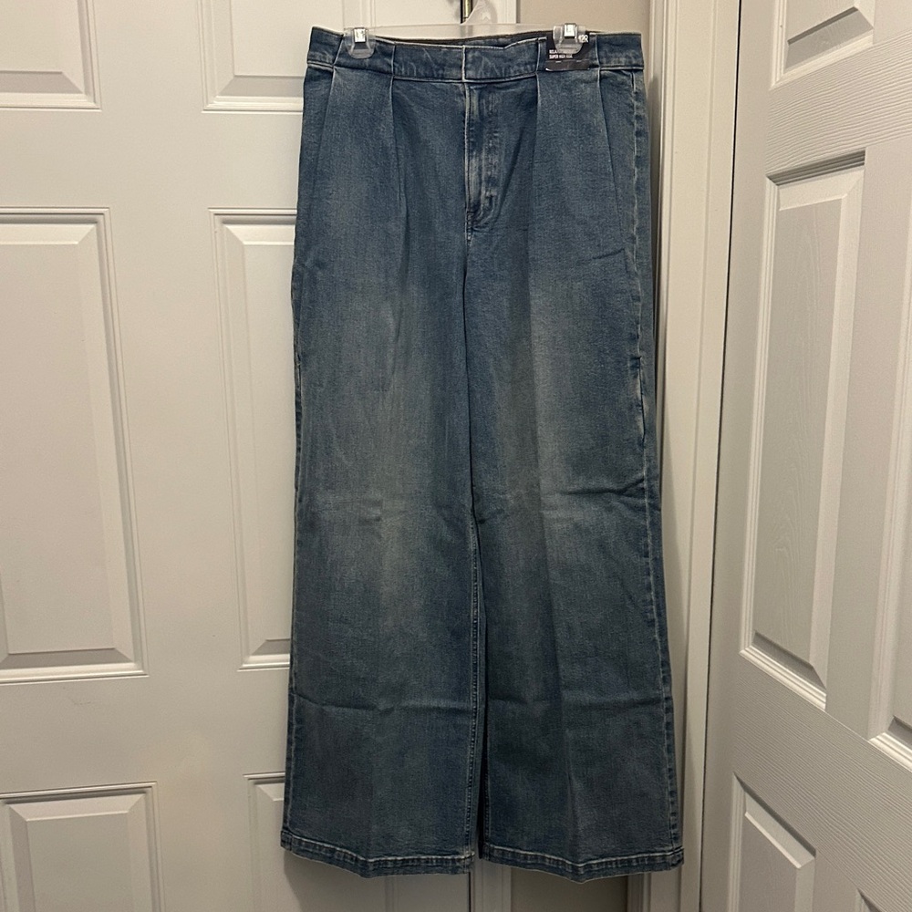 Express Denim Flare Jeans in Classic Blue